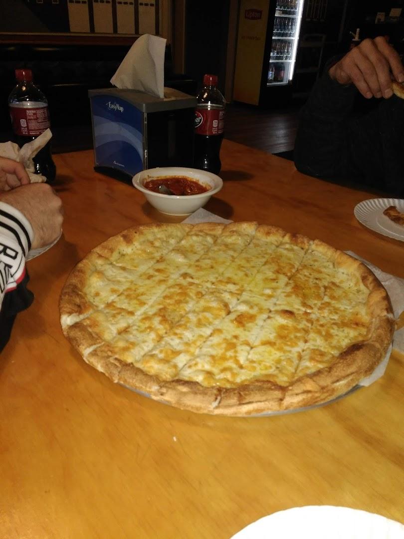 Common House of Pizza